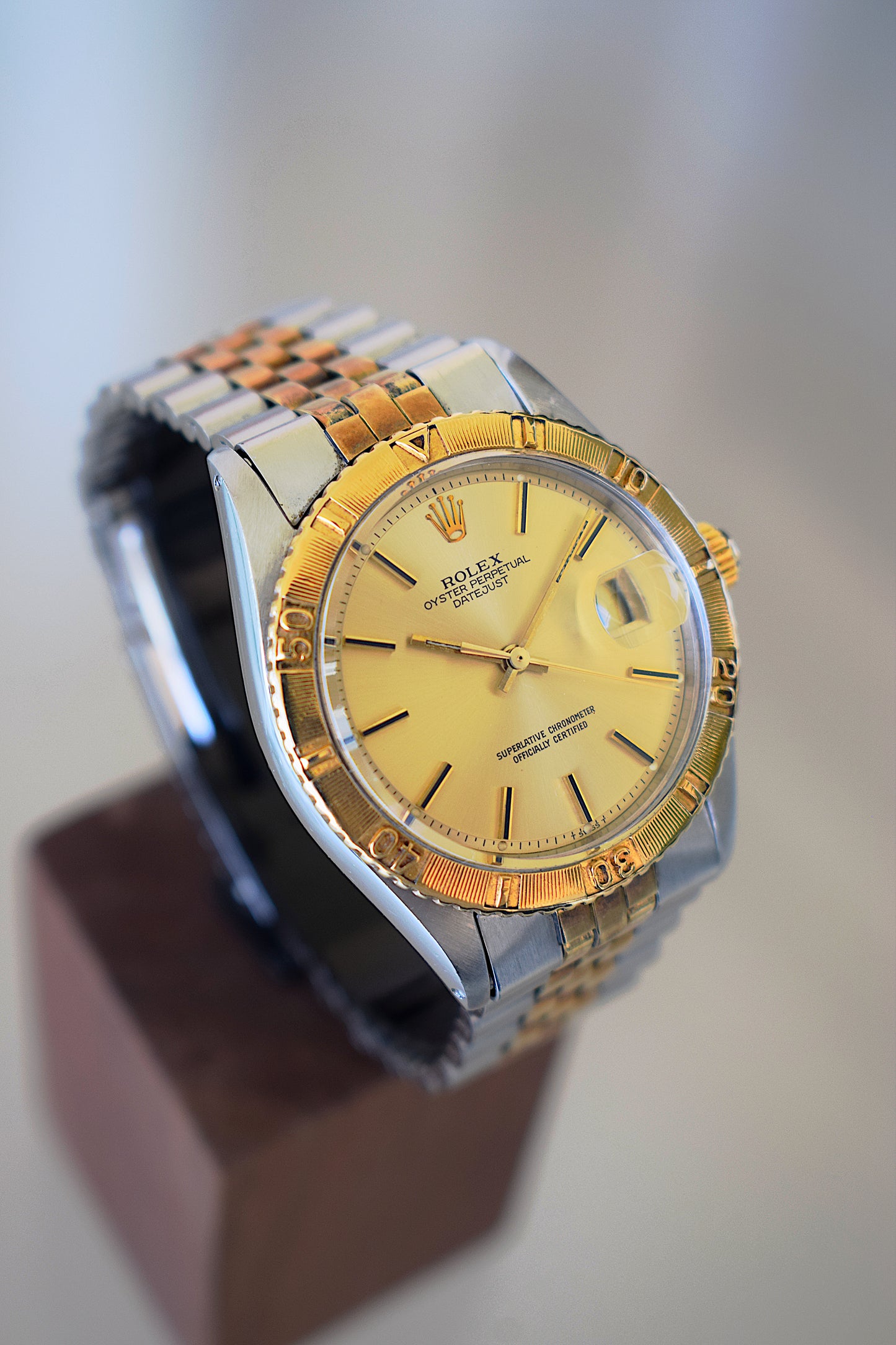 Rolex Datejust Turn-O-graph, caja y garantía
