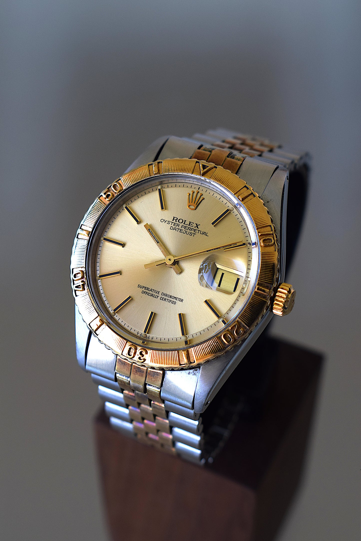Rolex Datejust Turn-O-graph, caja y garantía