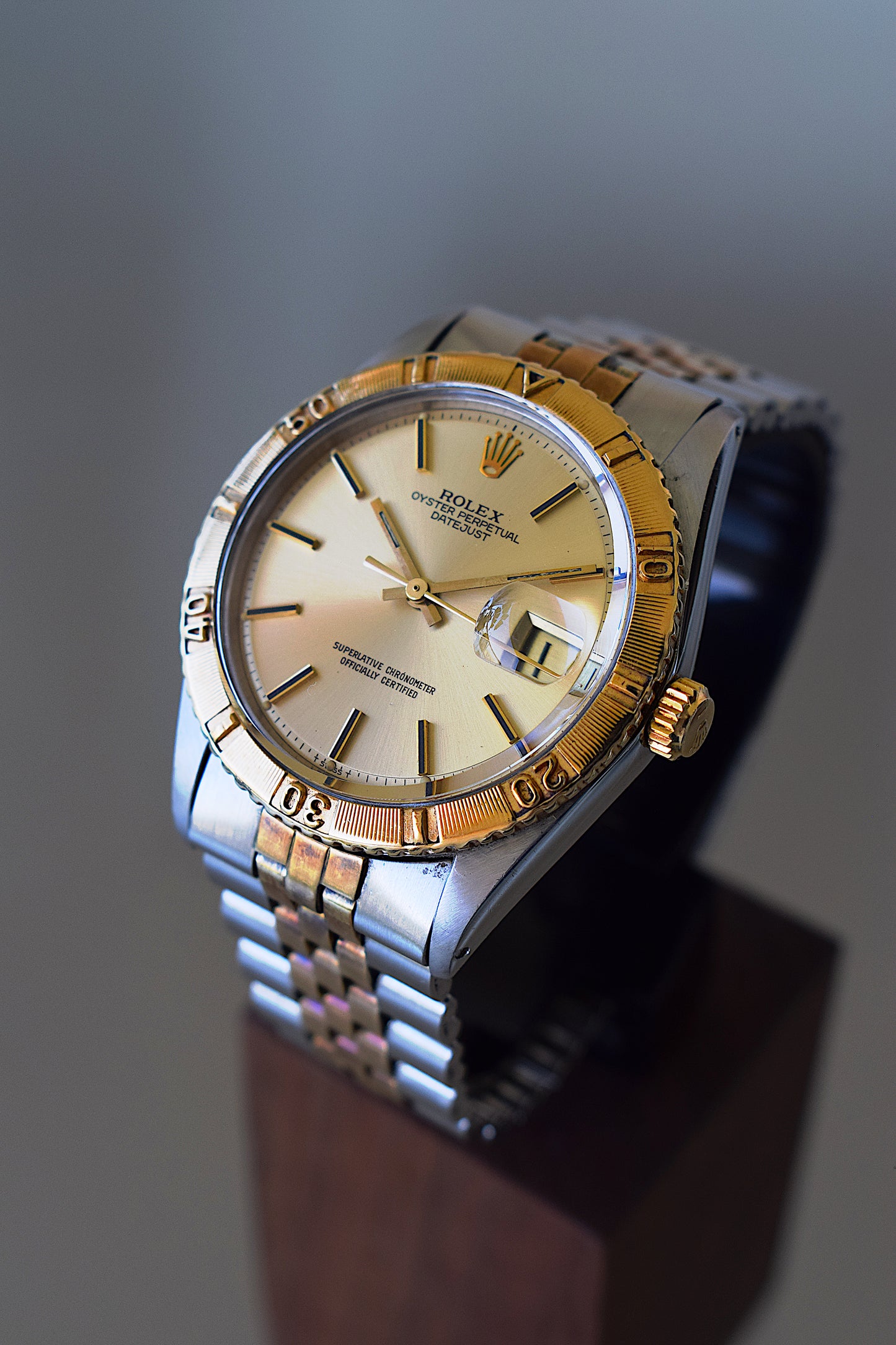Rolex Datejust Turn-O-graph, caja y garantía