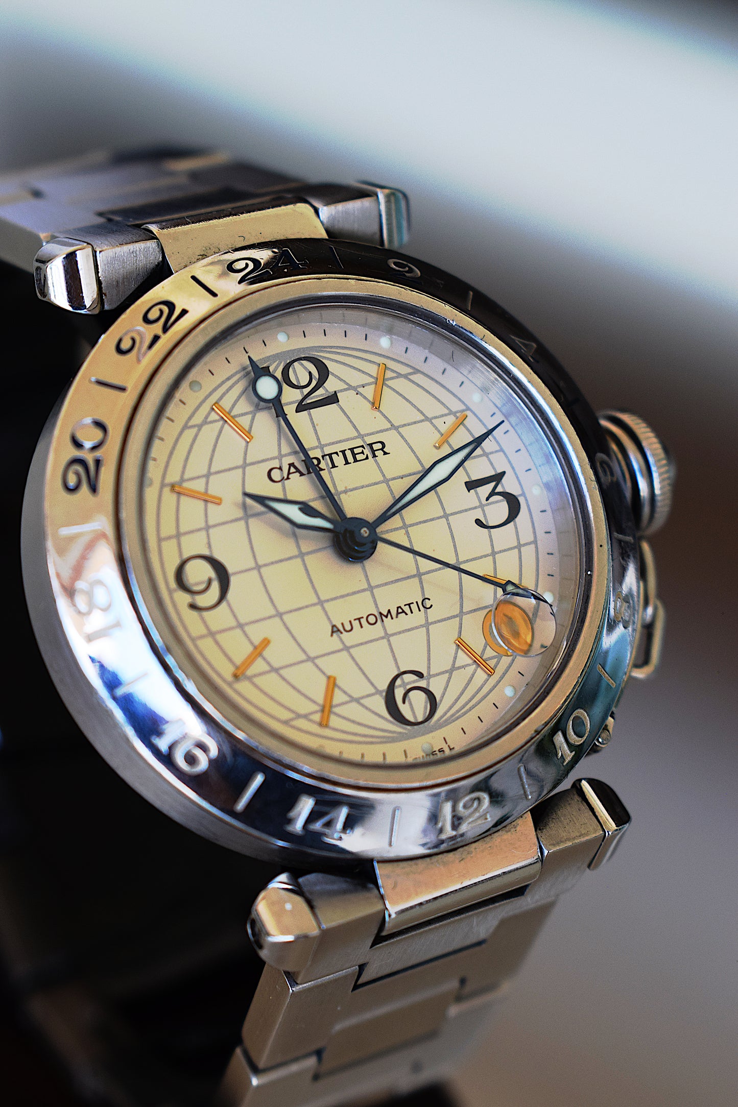Cartier Pasha GMT