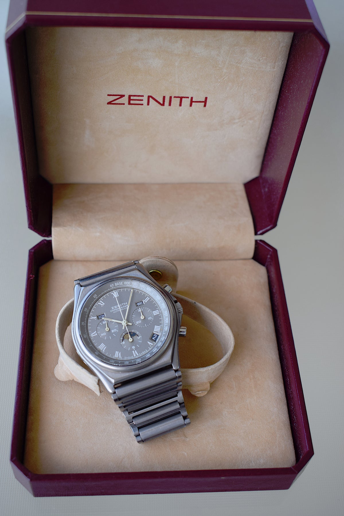 Zenith El Primero Port Royal Calendar Moonphase, Edición Limitada, con caja
