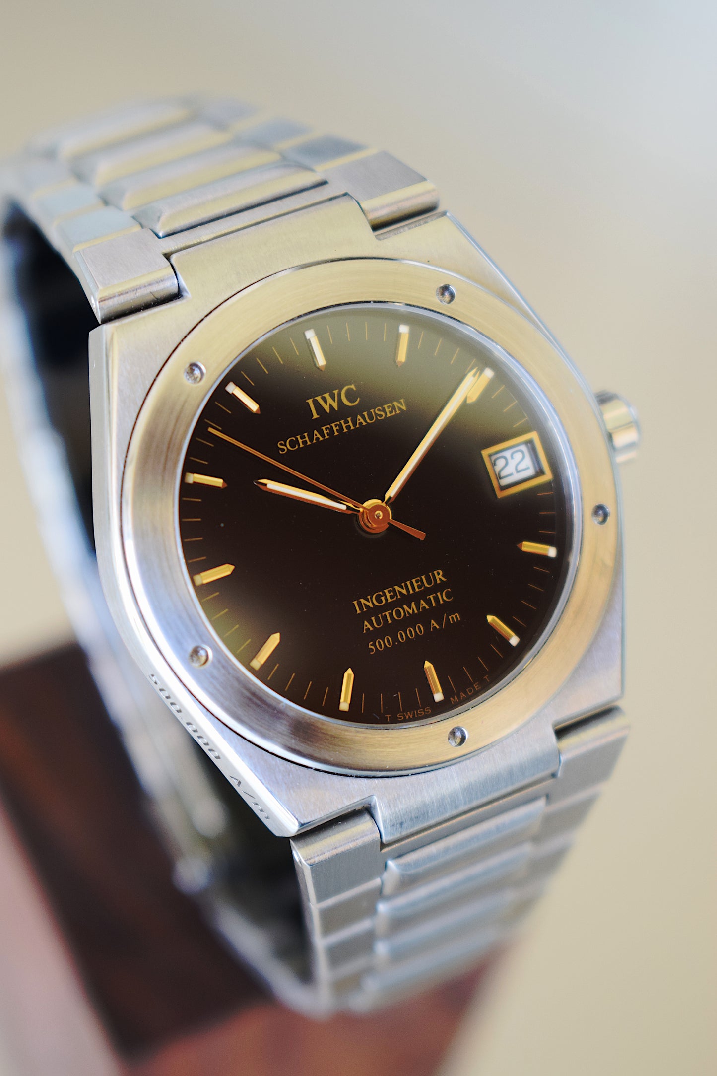 IWC Ingenieur, con folletos
