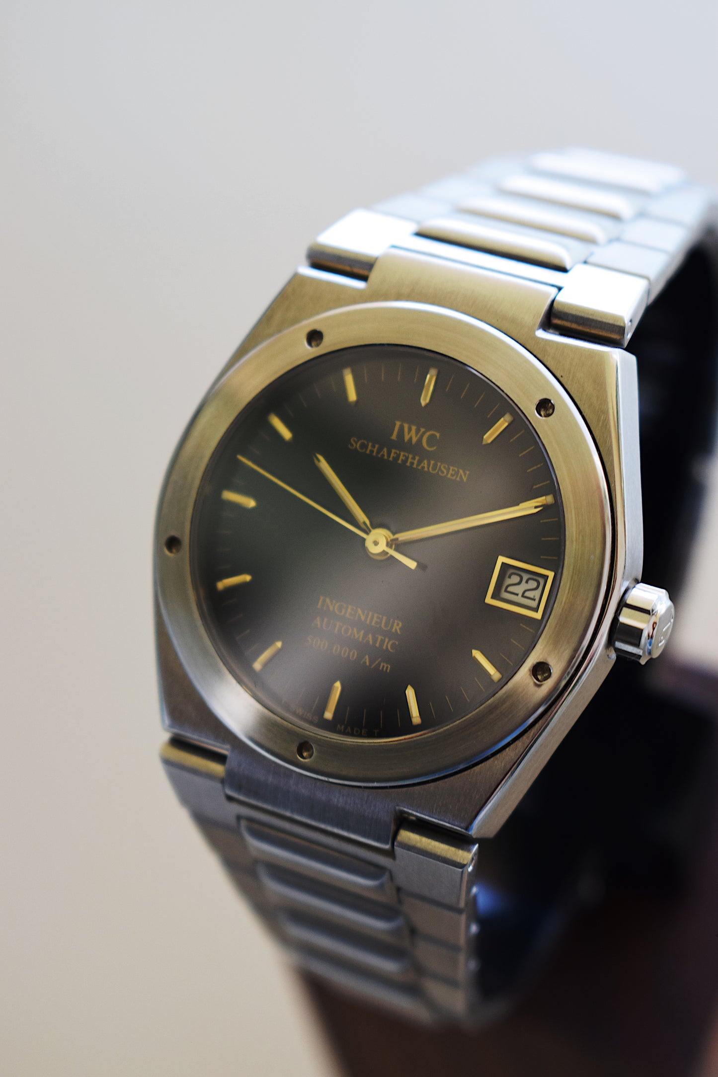 IWC Ingenieur, con folletos