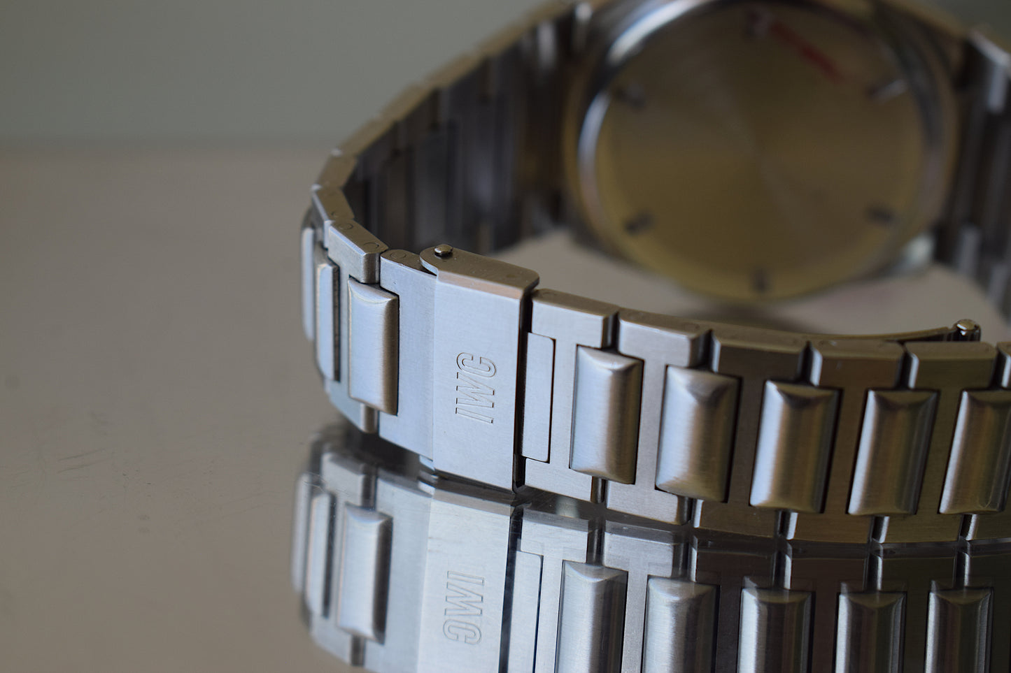 IWC Ingenieur, con folletos