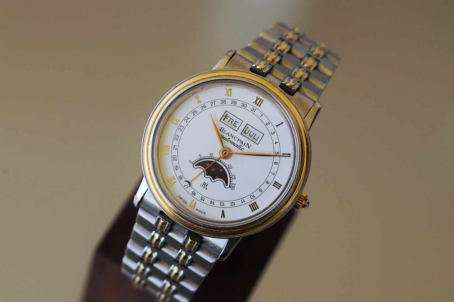 Blancpain Villeret Moonphase Triple Date, con papel
