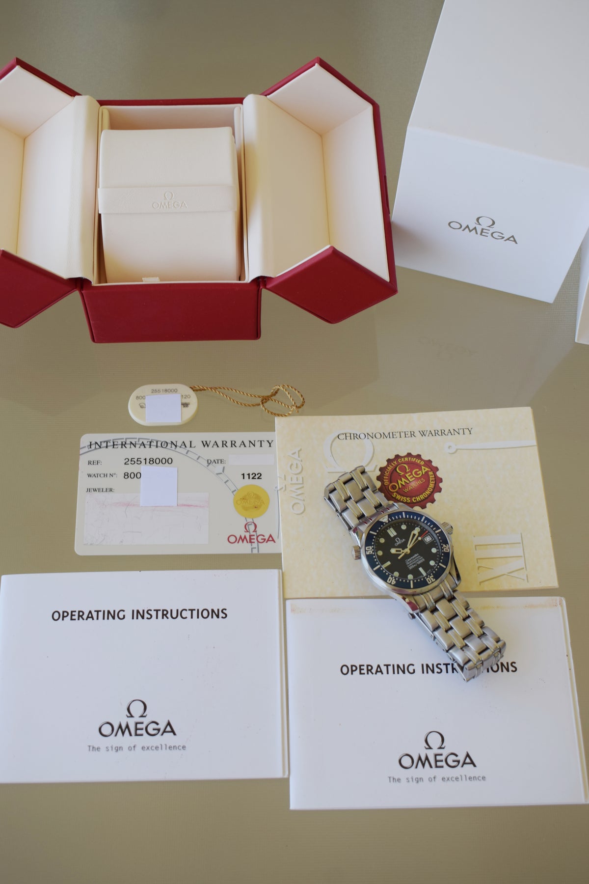 Omega Seamaster 300 Automatic 25518000 NUEVO