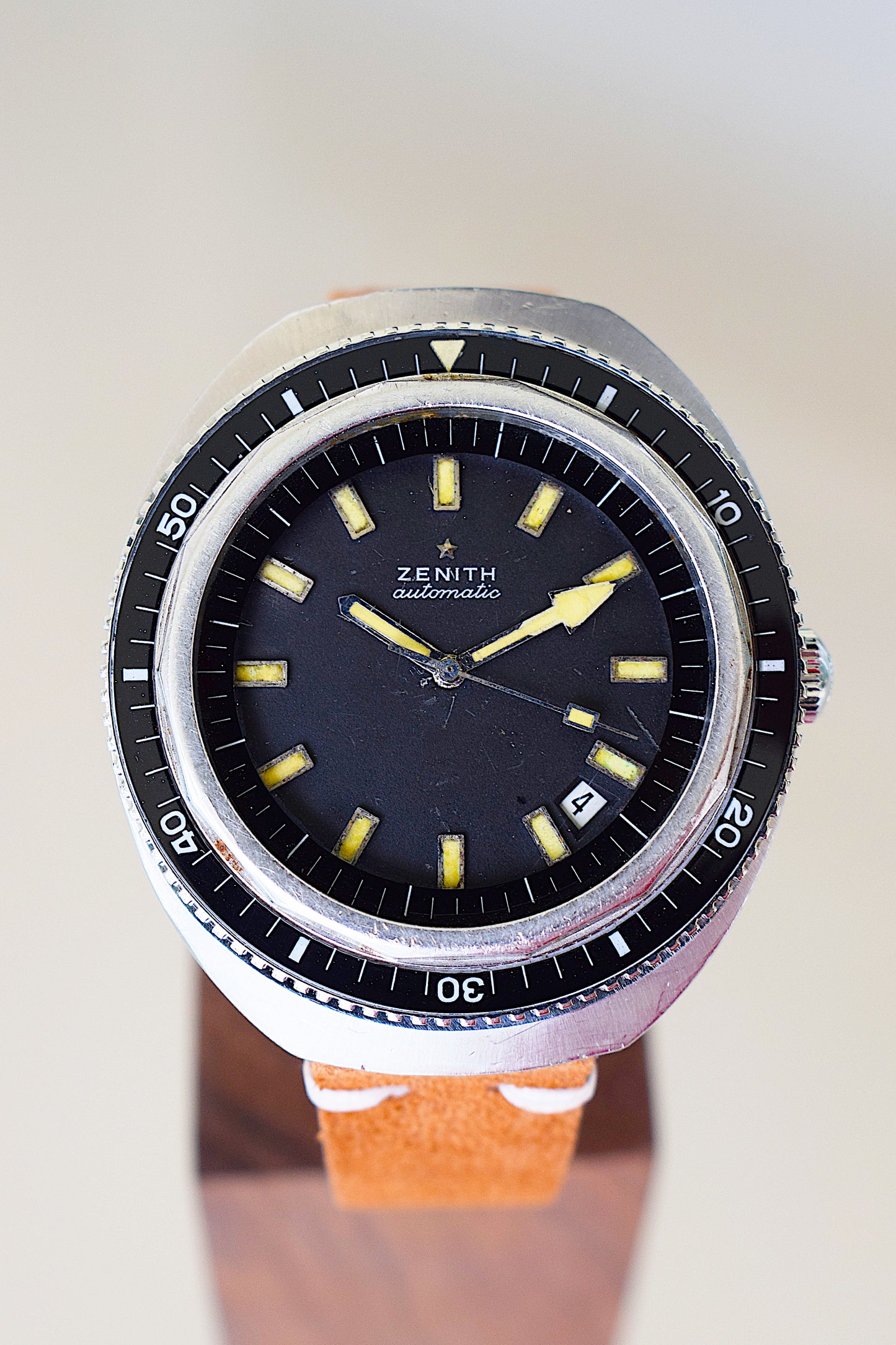 Zenith A3637 diver
