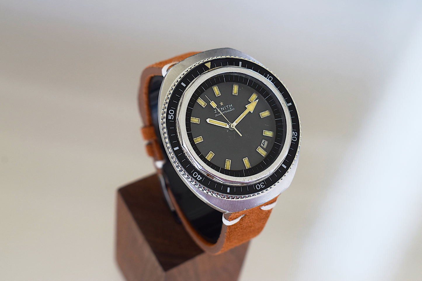 Zenith A3637 diver