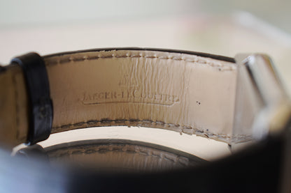 Jaeger-LeCoultre Reverso Classic Medium, full set