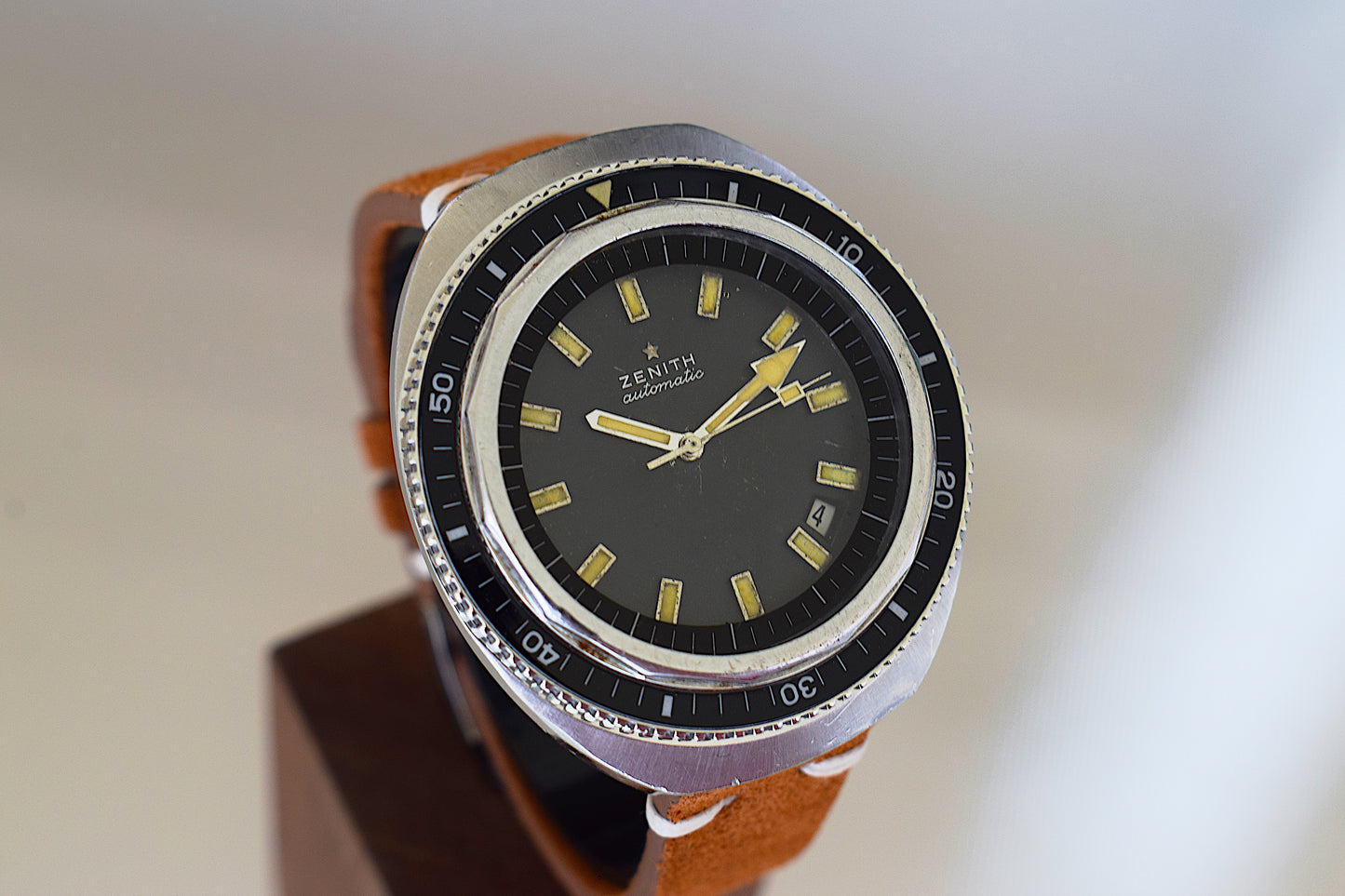 Zenith A3637 diver