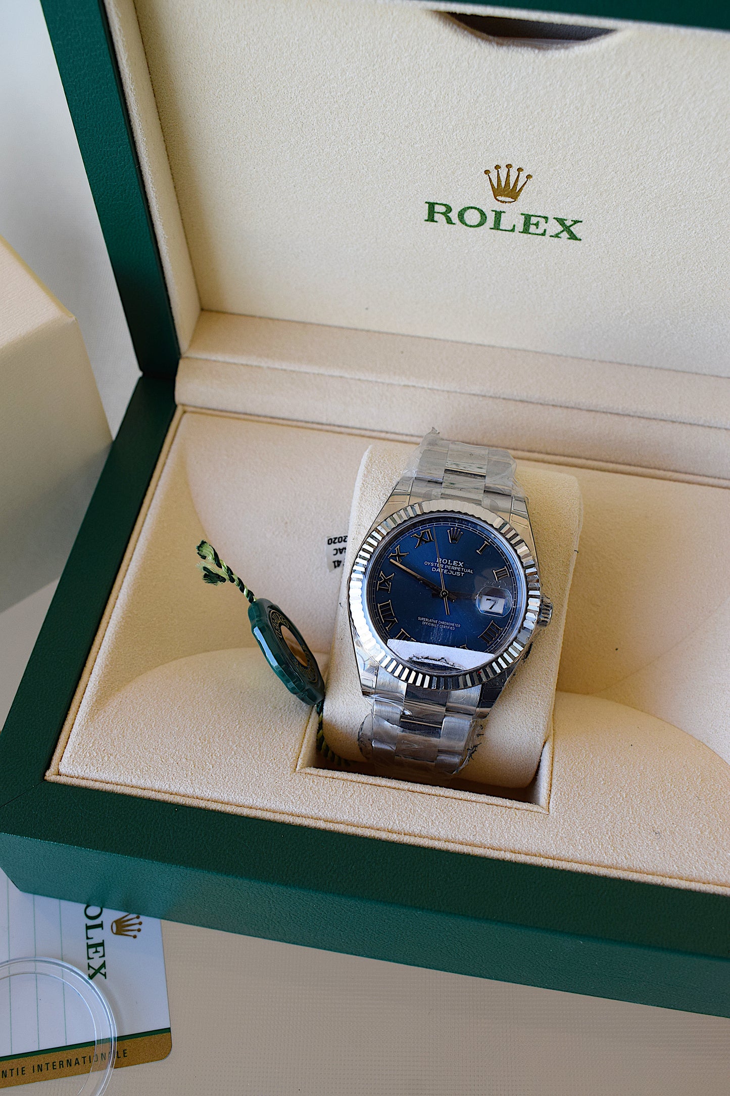 Rolex Datejust, con caja y garantía