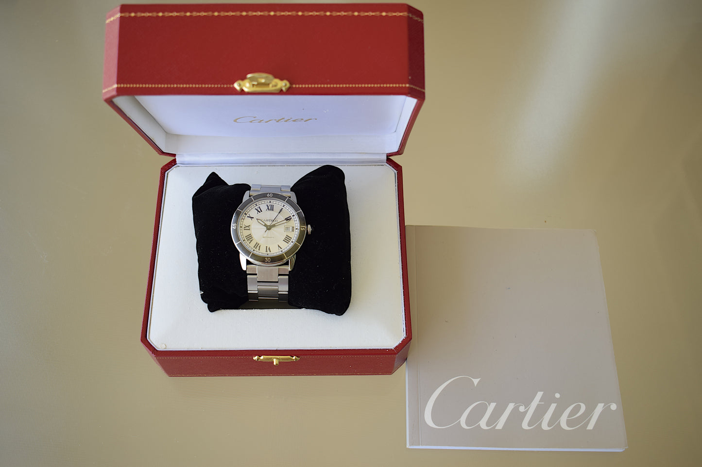 Cartier Ronde Croisière de Cartier, caja y papell