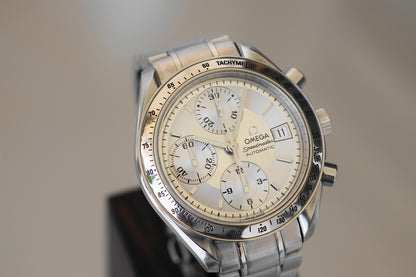Omega SpeedMaster, box and warranty