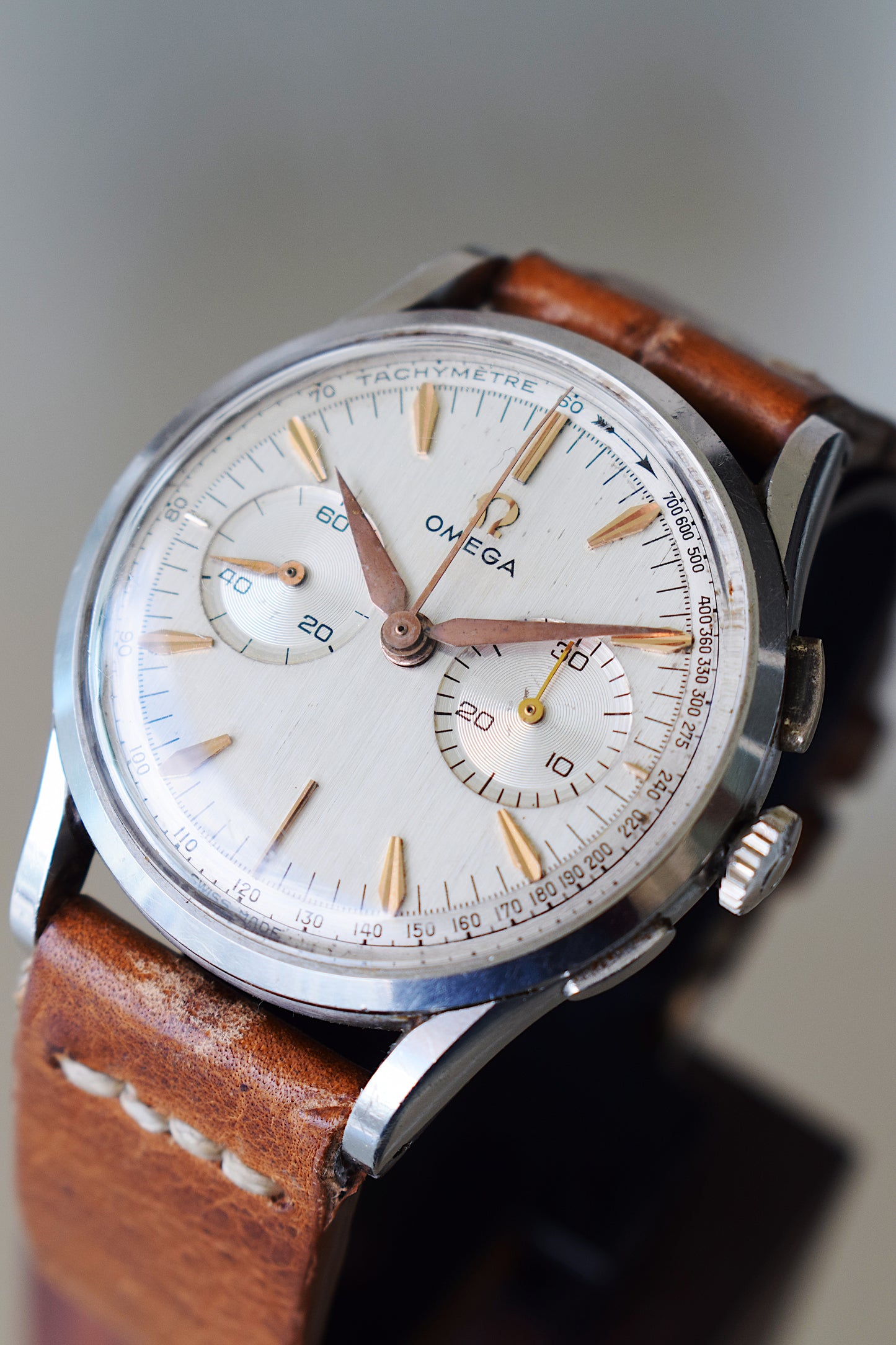Omega Chronograph cal. 320, con caja