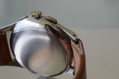 Omega Chronograph cal. 320, con caja