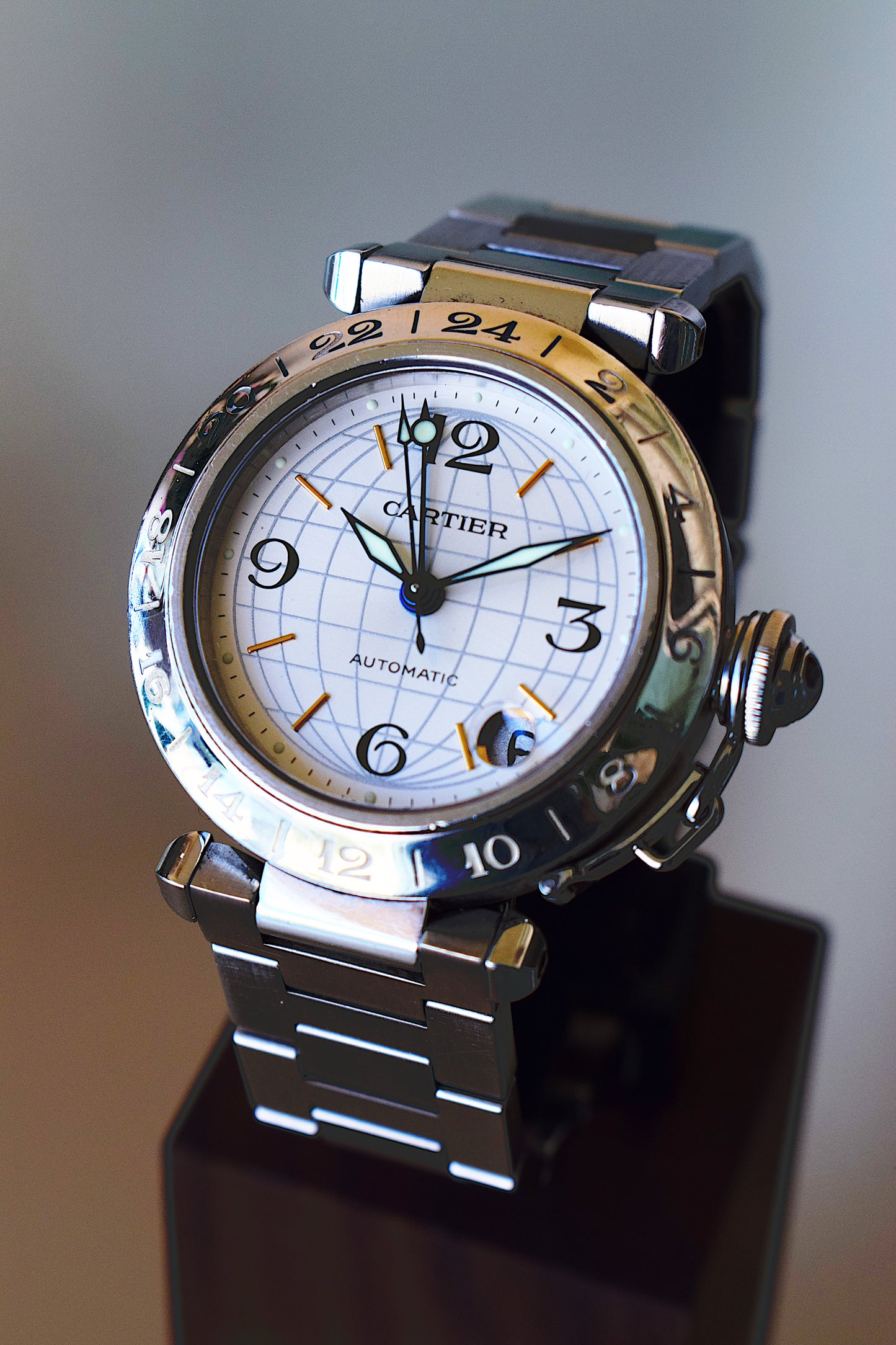 Cartier Pasha GMT