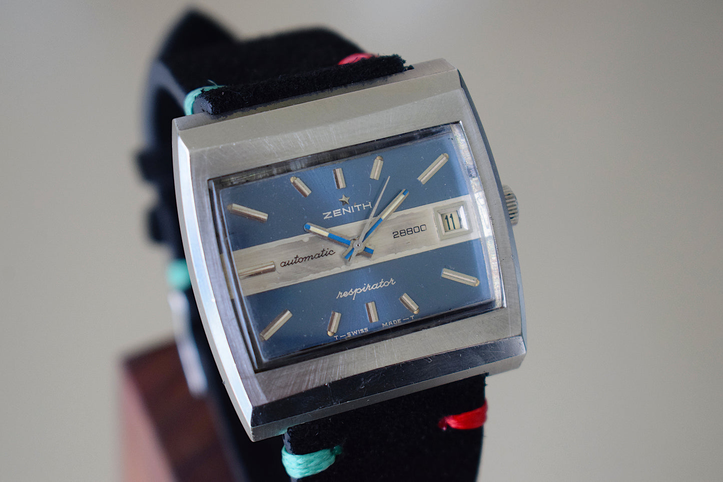 Zenith Respirator date Automatic 28800