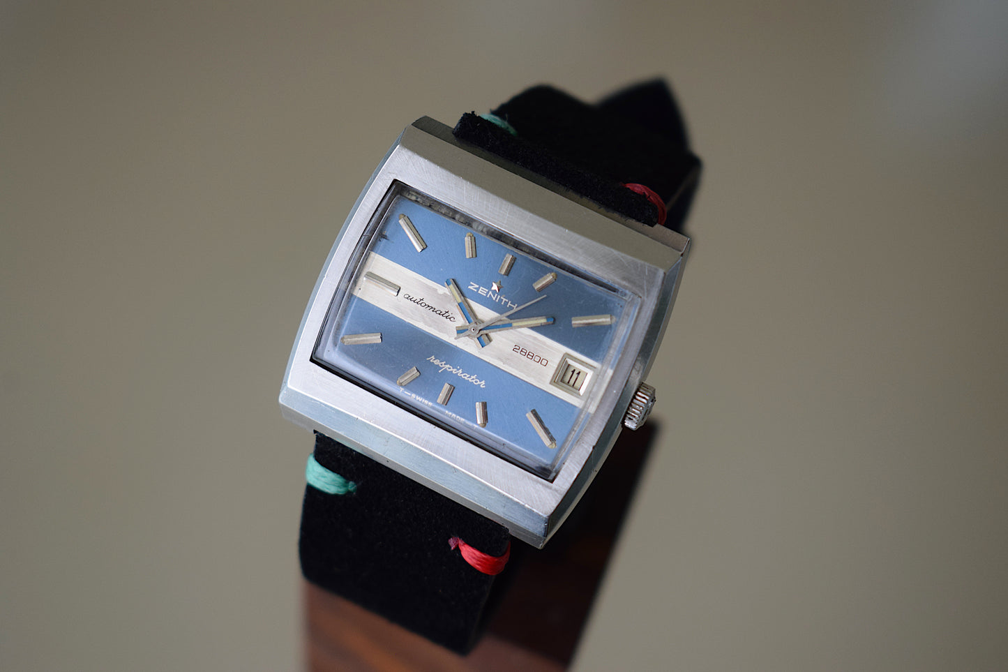 Zenith Respirator date Automatic 28800